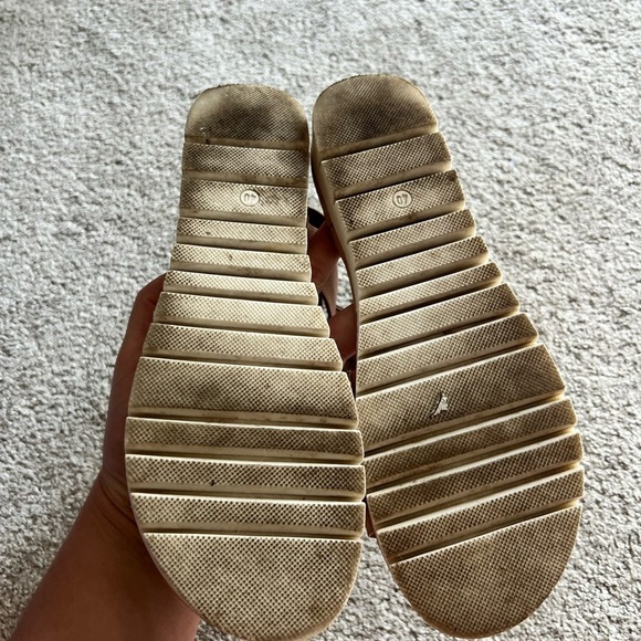 Miz Mooz Size 40 Lace Up Gladiator Tassel Ankle Strap Wedge Sandals - Picture 5 of 5